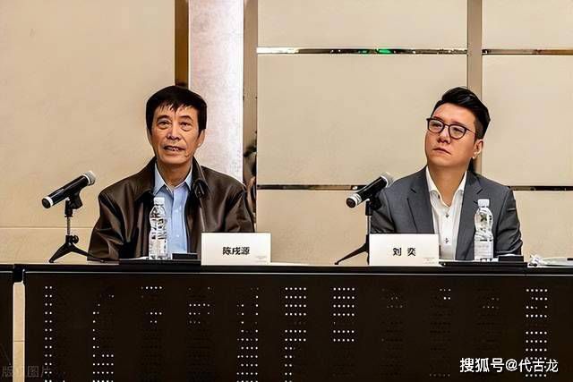快递员男男gayxnxx国产